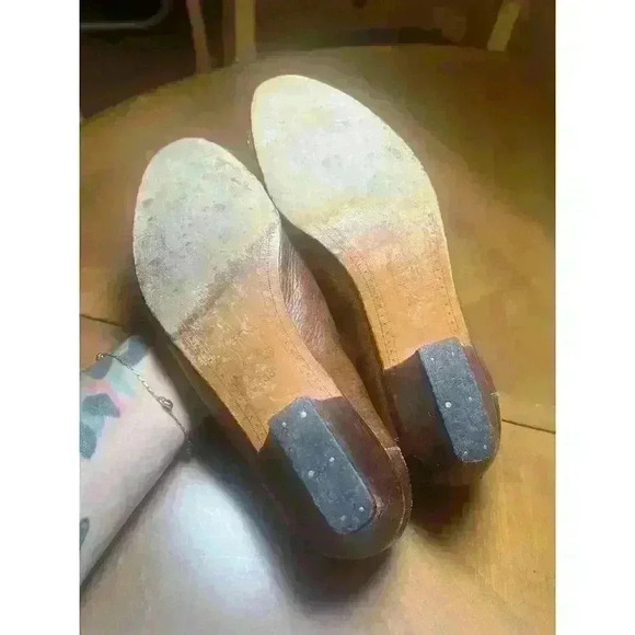 Martinelli vintage heels 1in heel (made in italy) genuine leather size 38 us 7.5 - Picture 5 of 9